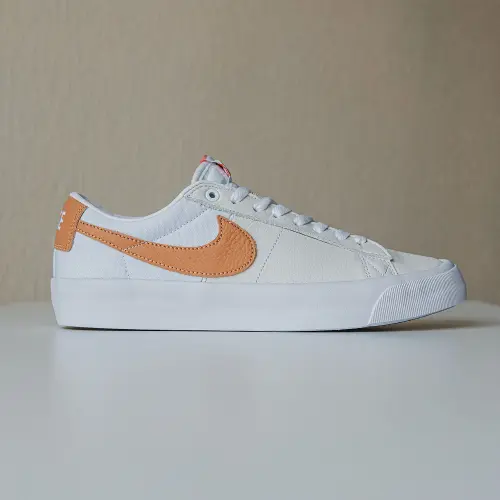 Nike Zoom Blazer Low Pro GT ISO 