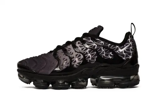 Nike Air VaporMax Plus 