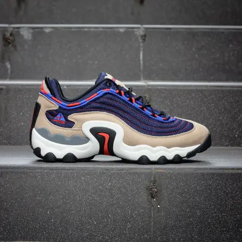 Nike Air Skarn 