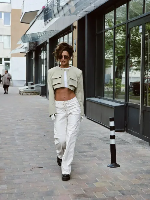 Брюки Tassha Yu Roxy Leather Pants Milk White