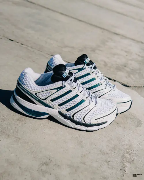 Adidas ADISTAR CONTROL 5