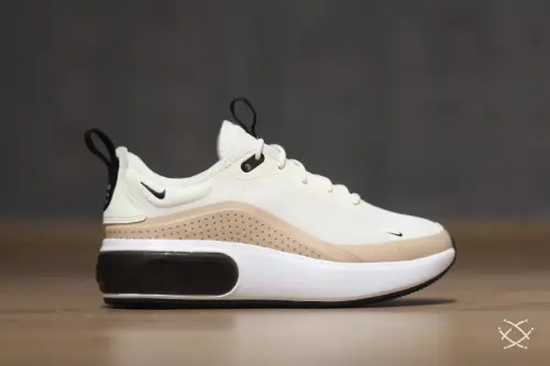 Nike Air Max DIA 