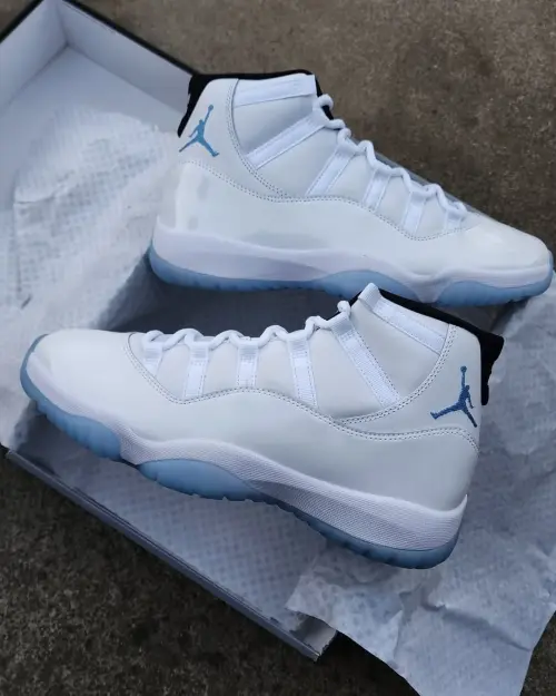 Кроссовки Jordan 11 Retro 