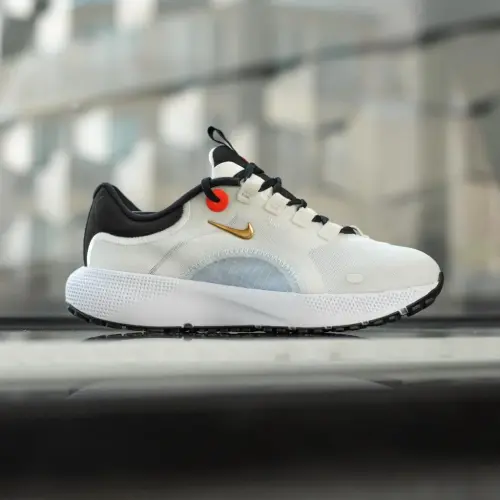 Nike React Escape RN 