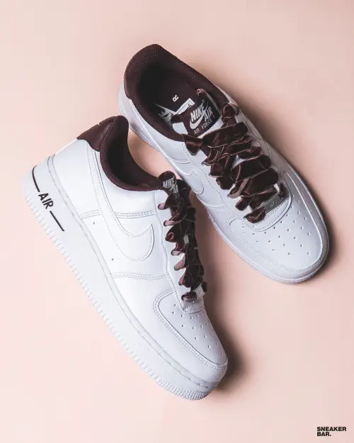 Кроссовки Nike W AIR FORCE 1 07 VINTAGE