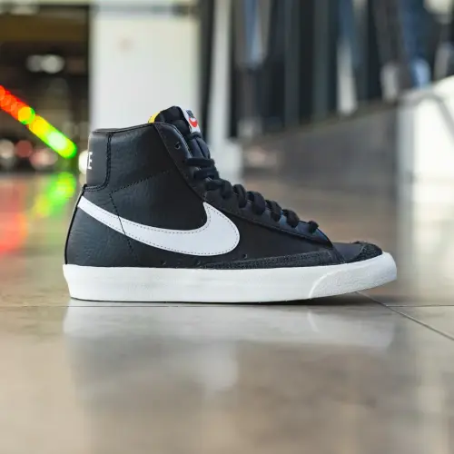 Nike Blazer Mid 77 Vintage 