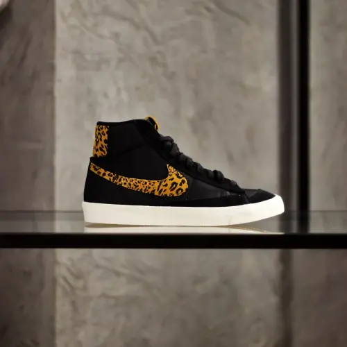 Nike Blazer Mid 77 