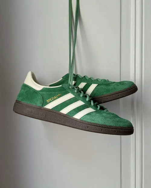 Adidas Handball Spezial — история на перекрёстке спорта и города