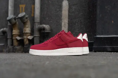 Nike Air Force 1 `07 Suede 