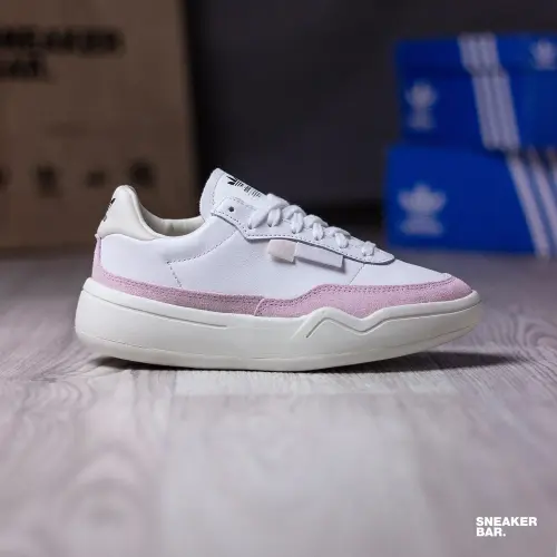 Adidas Her Court 