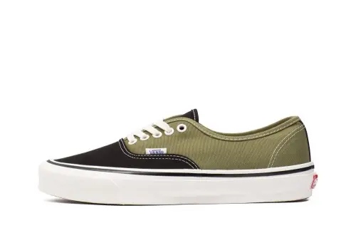 Vans UA OG Authentic LX 