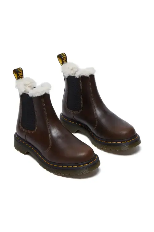 Ботинки Dr. Martens 2976 Leonore женские цвет коричневый на плоском ходу с утеплением DM32016777