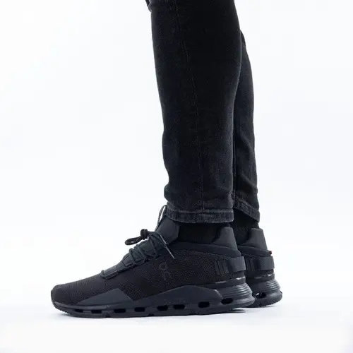 Biegowe Мужские On Running Cloudnova 2699822 BLACK/ECLIPSE