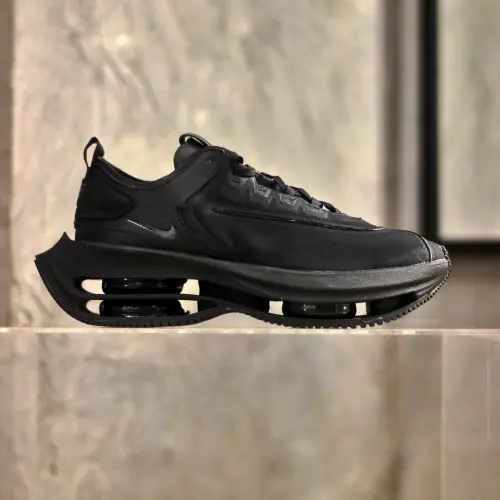 Nike Zoom Double Stacked 