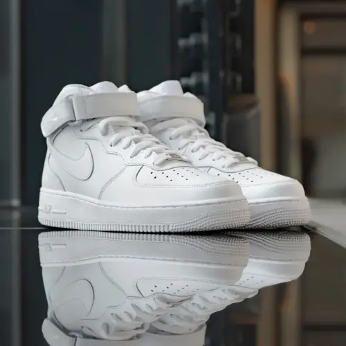 Nike Air Force 1 Mid 07 