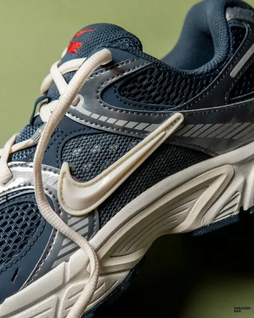 Кроссовки Nike V5 RNR