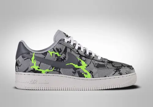 Nike Air Force 1 07 LX 