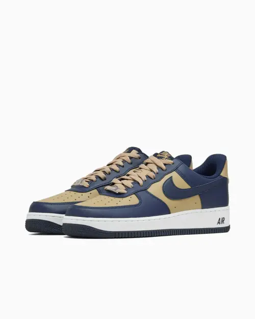 Nike AIR FORCE 1 07