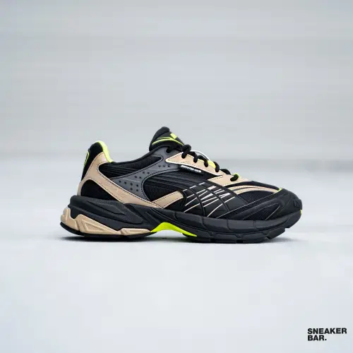 Кроссовки Puma x AMG Velophasis 