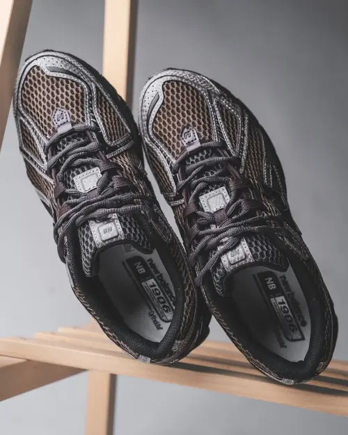 Кроссовки New Balance 1906