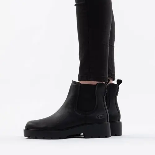 UGG W Markstrum 1115891 BLK