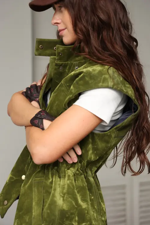 Жилет Tassha Yu Waisted Vest Emerald Moss
