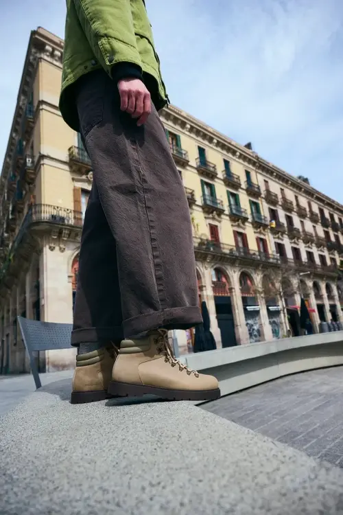 Ботинки из нубука Birkenstock Jackson 2.0 цвет бежевый на плоском ходу