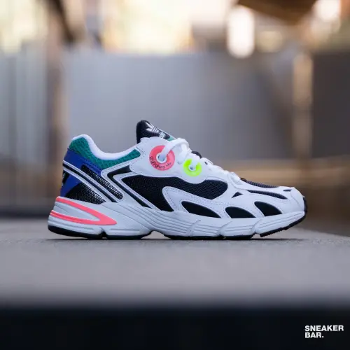 Adidas Astir 