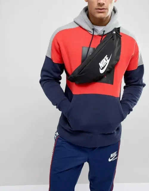 Nike Sportswear Heritage Hip Pack