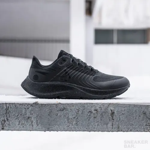 Nike Zoom Pegasus 38 Shield 