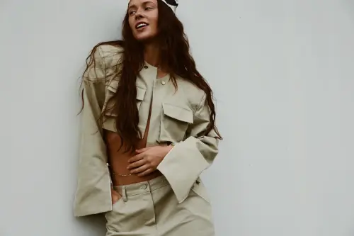 Укороченный жакет Tassha Yu Shortcut Jacket Khaki