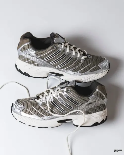 Adidas ADISTAR CONTROL 3