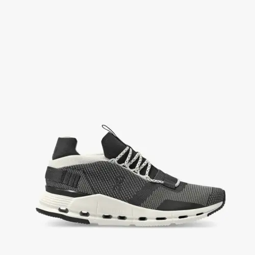 On Running Cloudnova 2699265 Black/White