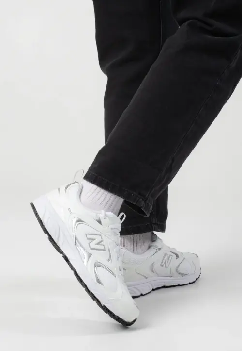 Кроссовки New Balance 408 