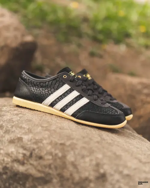 Кроссовки ADIDAS JAPAN DECON W