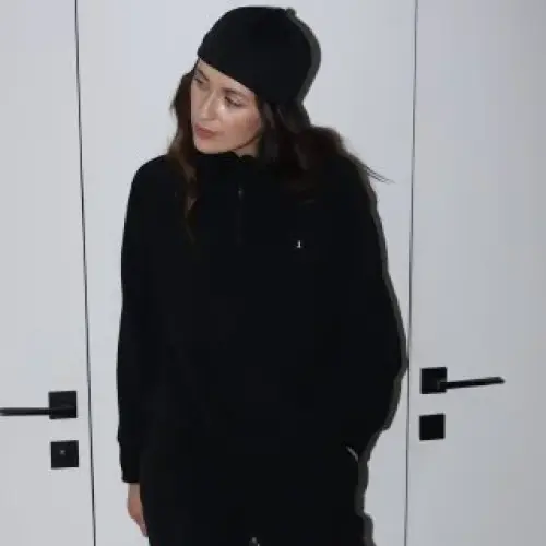 Tassha Yu TY Zip Sweatshirt Black 