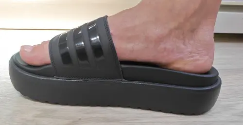 Сланцы Adidas Adilette Platform (HQ6179)