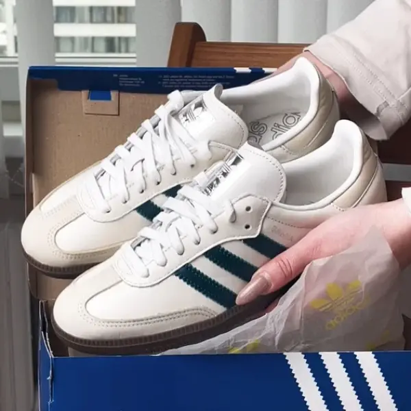 Кеды Adidas Samba OG (IG1963) обзор модели в руках