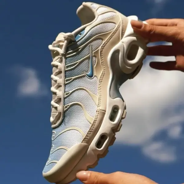Кроссовки Nike Air Max Plus (GS) (CD0609-411) обзор модели