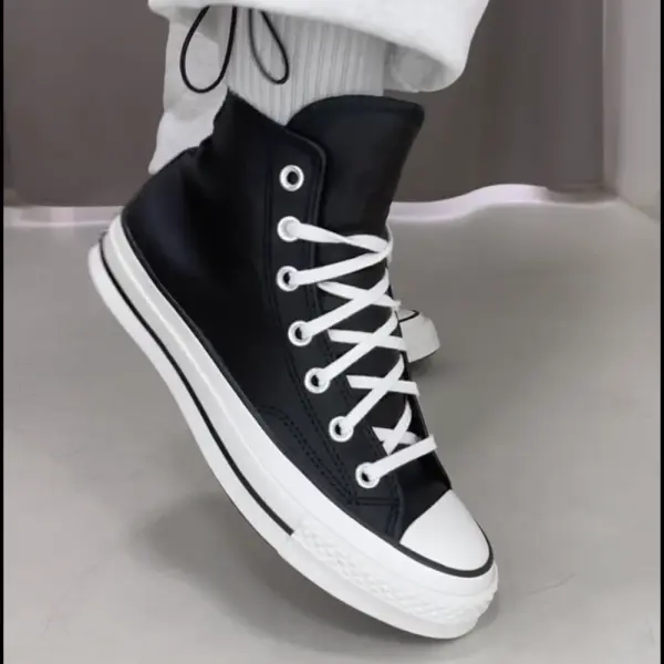 Кеды Converse Chuck 70 Hi (A07200C) обзор на ногах