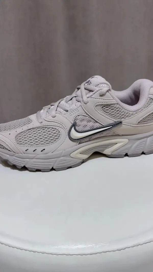 Nike W V5 RNR