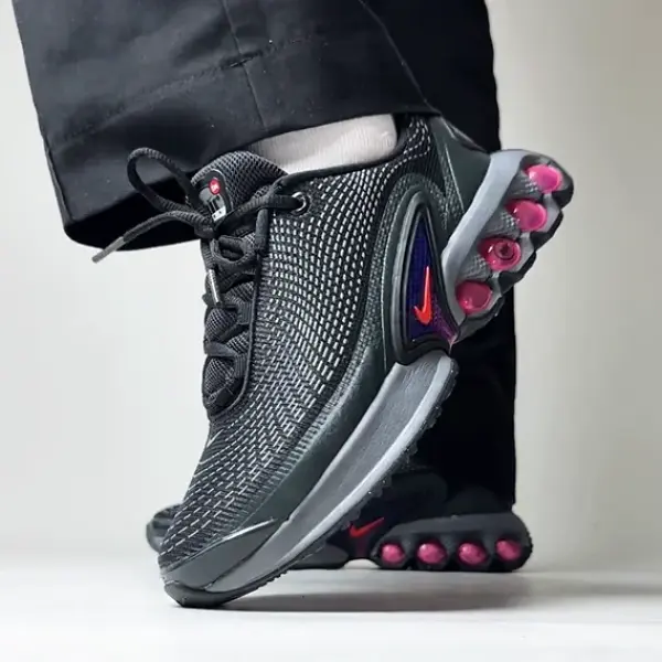 Кроссовки Nike Air Max DN (GS) (FB8987-008) обзор на модель