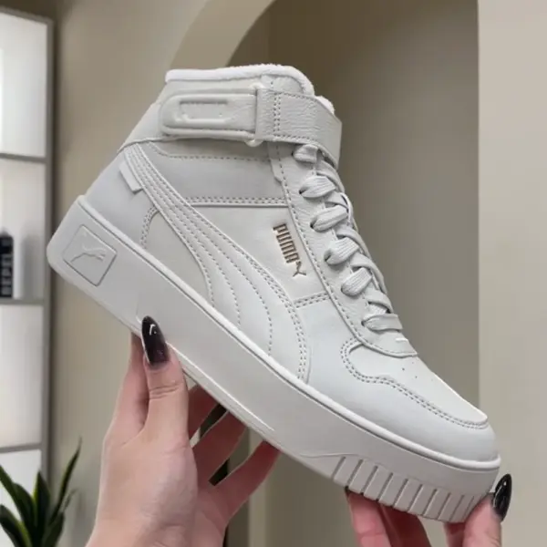 Ботинки Puma Carina Street Mid Winter (398050-02) обзор в руках