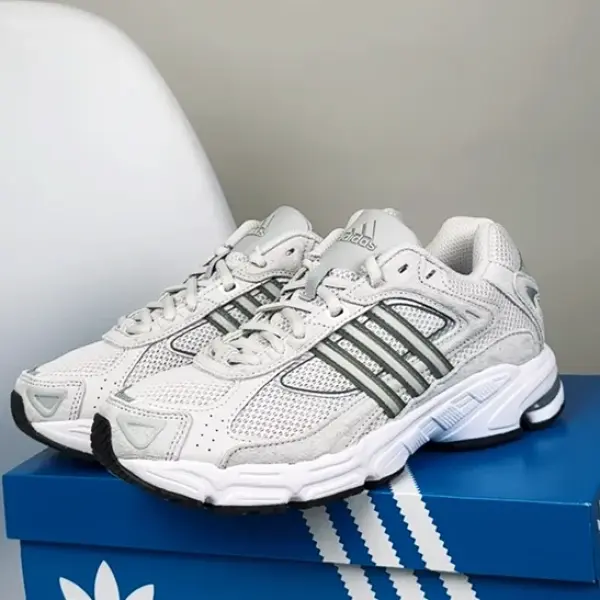 Кроссовки Adidas Response CL W (ID4290) обзор модели