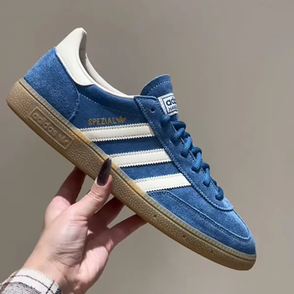 Кеды Adidas Handball Spezial (IG6194) обзор на руках