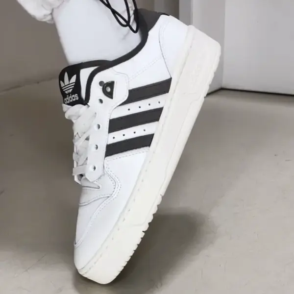 Кроссовки Adidas Rivalry Low (JI4663) обзор модели