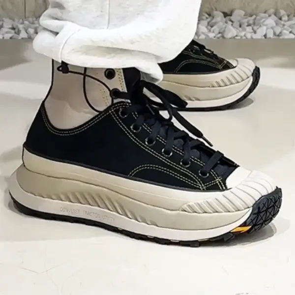 Кроссовки Converse Chuck 70 AT-CX (A04522C) обзор на ногах