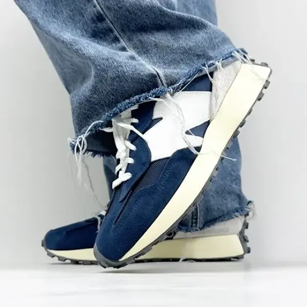 Кроссовки New Balance 327 (U327WRJ) обзор модели