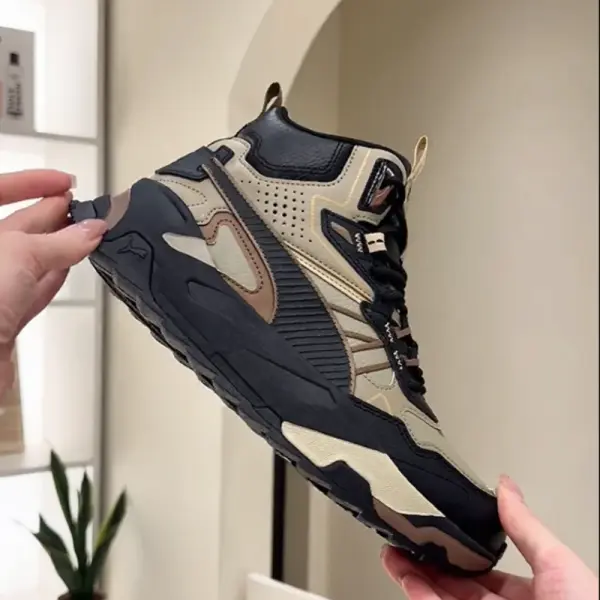 Кроссовки Puma Trinity Mid Hybrid L (393985-09) обзор модели