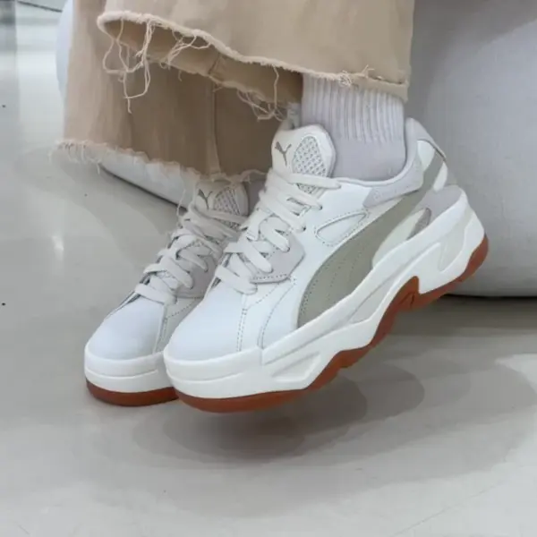 Кроссовки Puma BLSTR SurrealС (398394-01) обзор на ногах